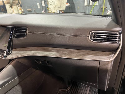 2024 Jeep Wagoneer L Series III