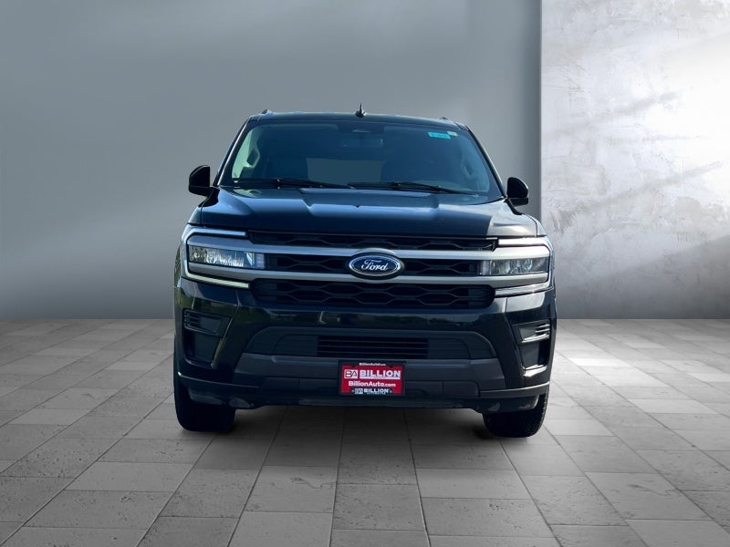 Used 2024 Ford Expedition XLT with VIN 1FMJK1J89REA28626 for sale in Worthington, Minnesota