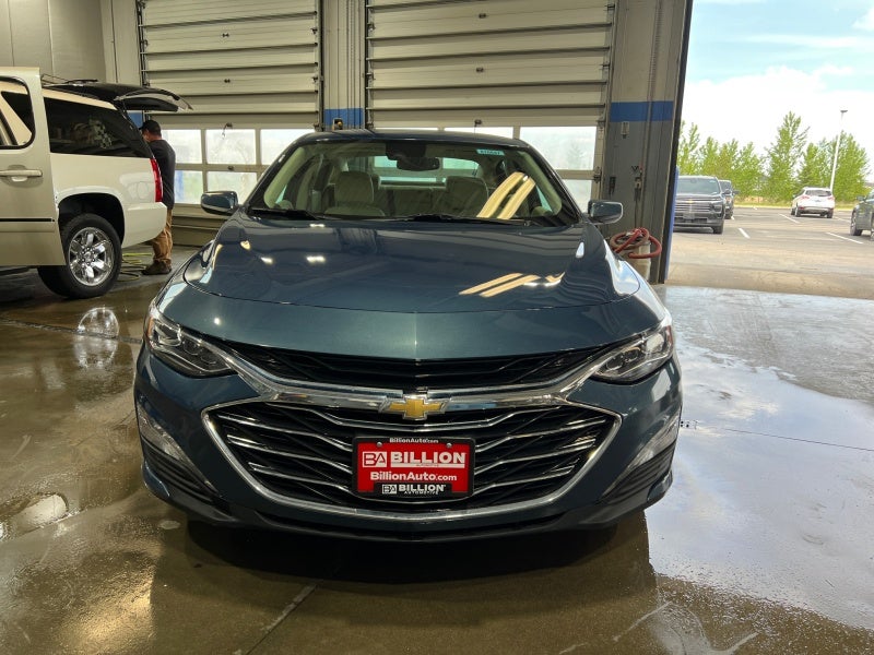 2024 Chevrolet Malibu 2LT
