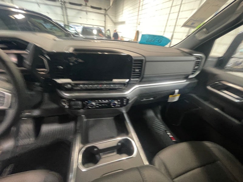 2025 Chevrolet Silverado 3500 HD LTZ