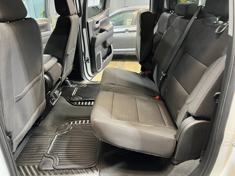 2022 Chevrolet Silverado 1500 LT (2FL)