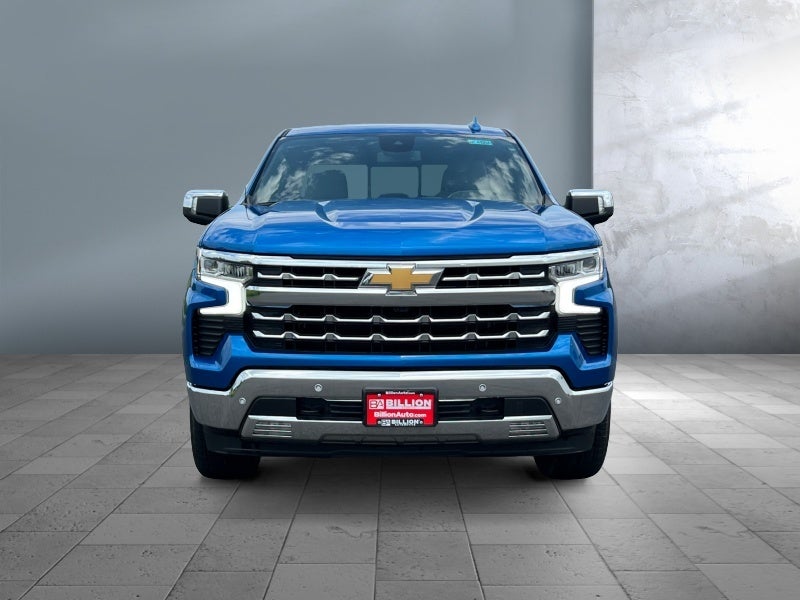 Used 2024 Chevrolet Silverado 1500 LTZ with VIN 1GCUDGED7RZ138220 for sale in Worthington, Minnesota