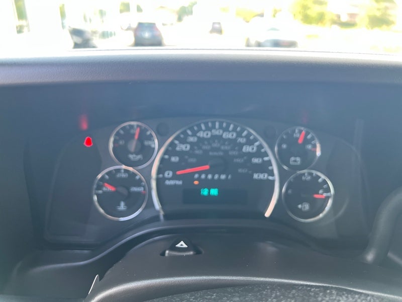 2025 Chevrolet Express Cargo 3500 WT