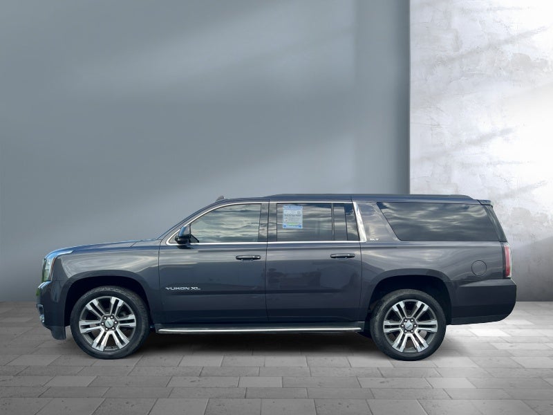 2017 GMC Yukon XL SLT