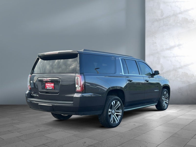 2017 GMC Yukon XL SLT