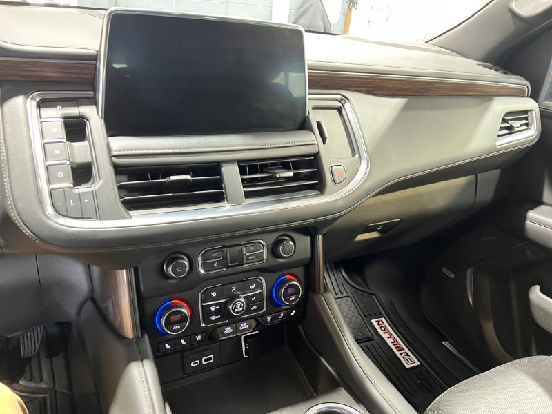 2021 Chevrolet Suburban High Country