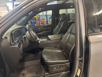 2022 Cadillac Escalade Sport