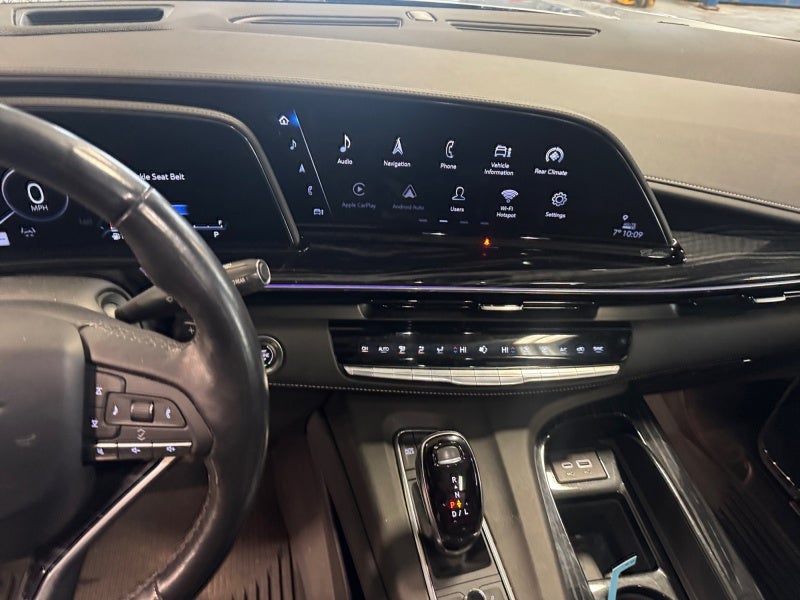 2022 Cadillac Escalade Sport