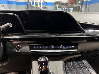 2022 Cadillac Escalade Sport