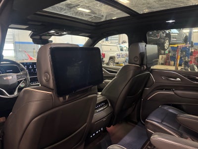 2022 Cadillac Escalade Sport