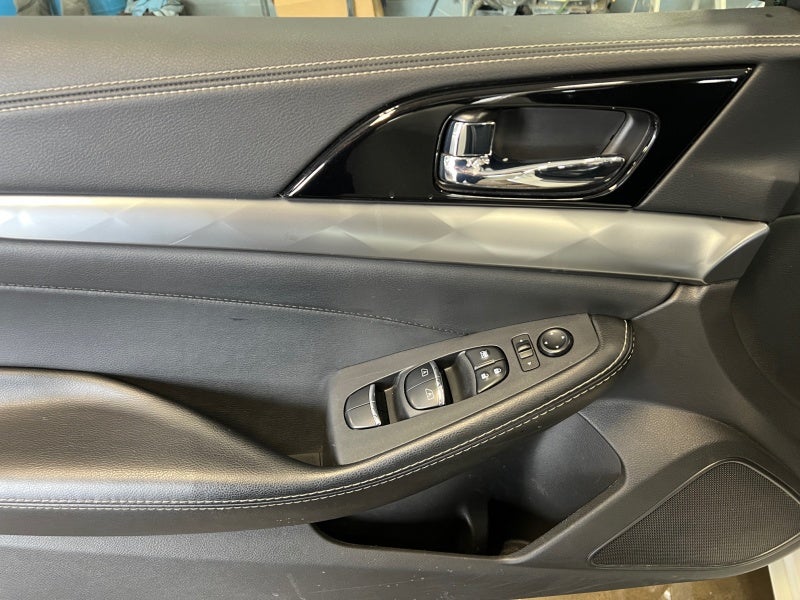 2023 Nissan Maxima SV