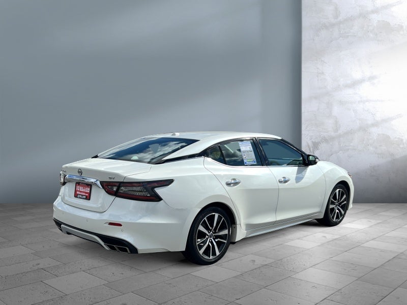 2023 Nissan Maxima SV