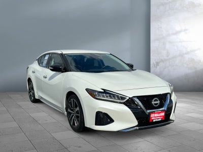 2023 Nissan Maxima SV
