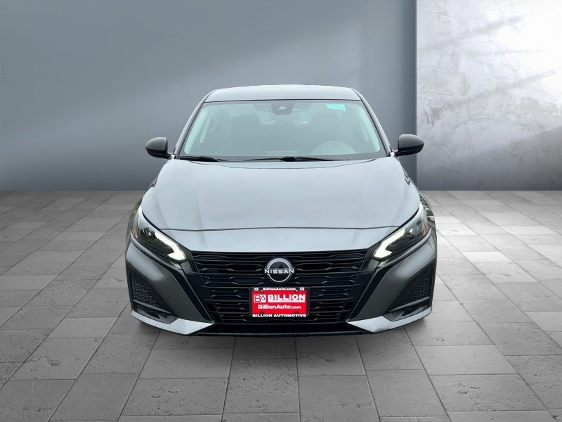 Used 2024 Nissan Altima S with VIN 1N4BL4BVXRN430186 for sale in Worthington, Minnesota