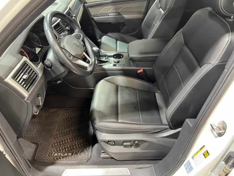 2021 Volkswagen Atlas Cross Sport 3.6L V6 SE w/Technology R-Line