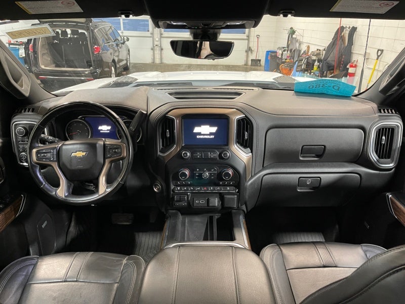 2023 Chevrolet Silverado 3500 HD High Country