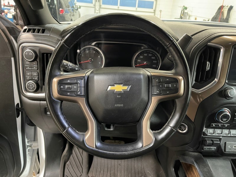 2023 Chevrolet Silverado 3500 HD High Country