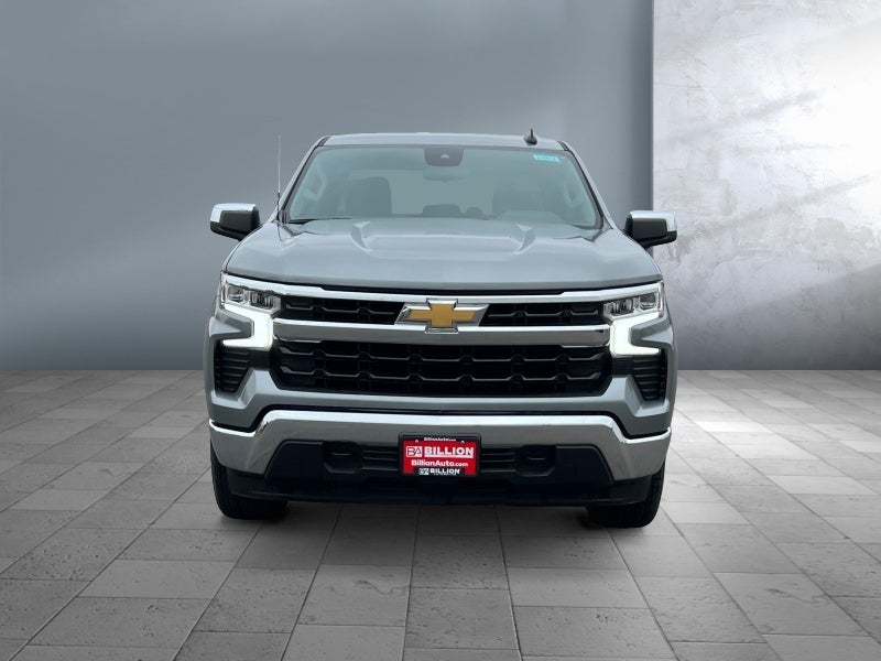 Used 2023 Chevrolet Silverado 1500 LT with VIN 3GCPDKEK2PG161125 for sale in Worthington, Minnesota