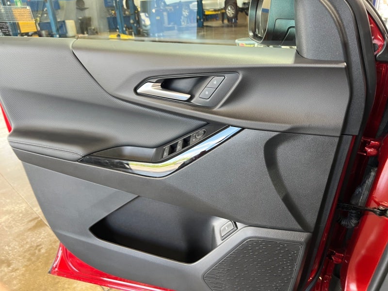 2027 Chevrolet Equinox AWD LT
