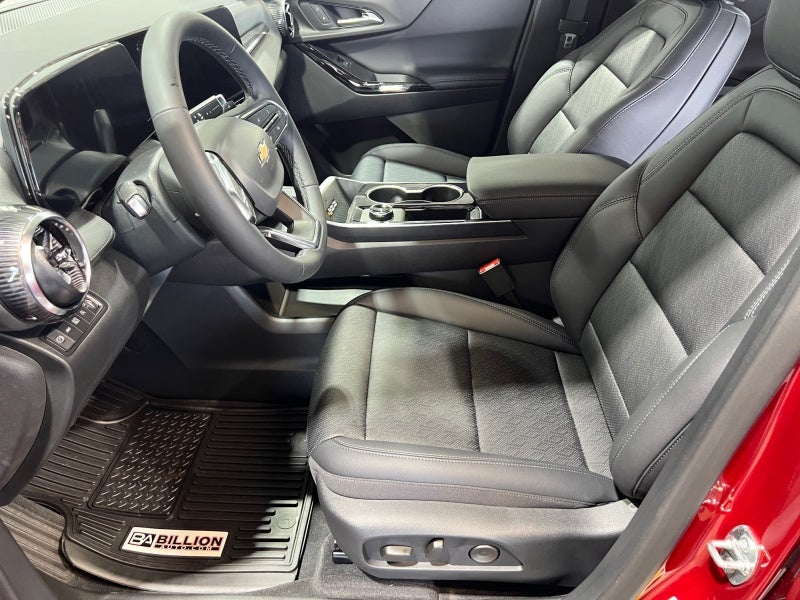 2027 Chevrolet Equinox AWD LT