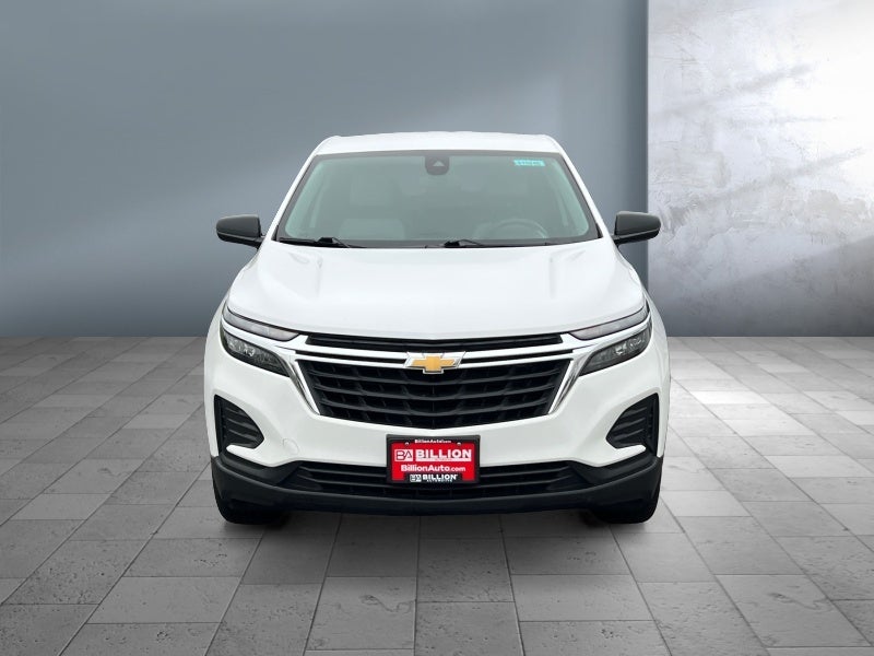 Used 2023 Chevrolet Equinox LS with VIN 3GNAXSEG3PL127475 for sale in Worthington, Minnesota