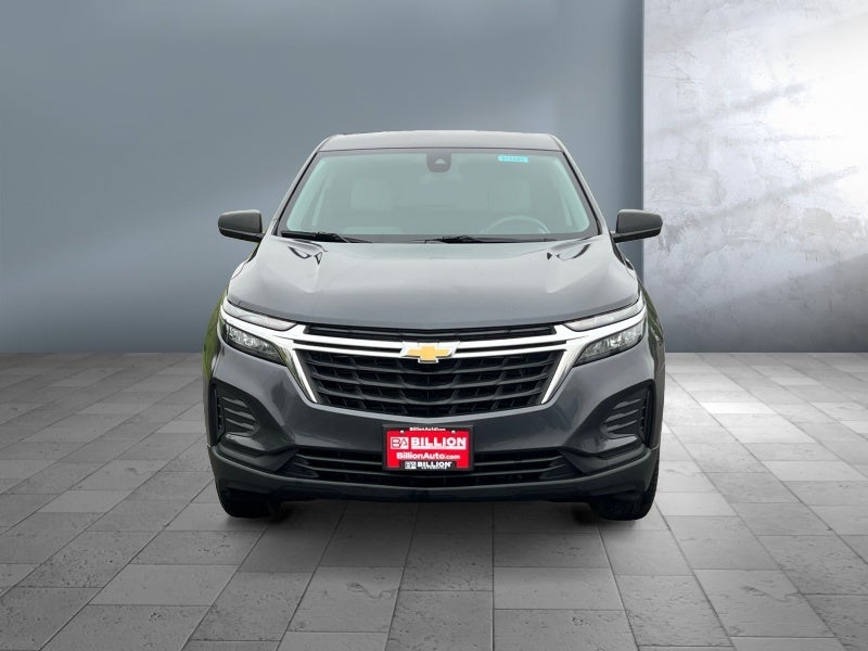Used 2022 Chevrolet Equinox LS with VIN 3GNAXSEV1NS208217 for sale in Worthington, Minnesota