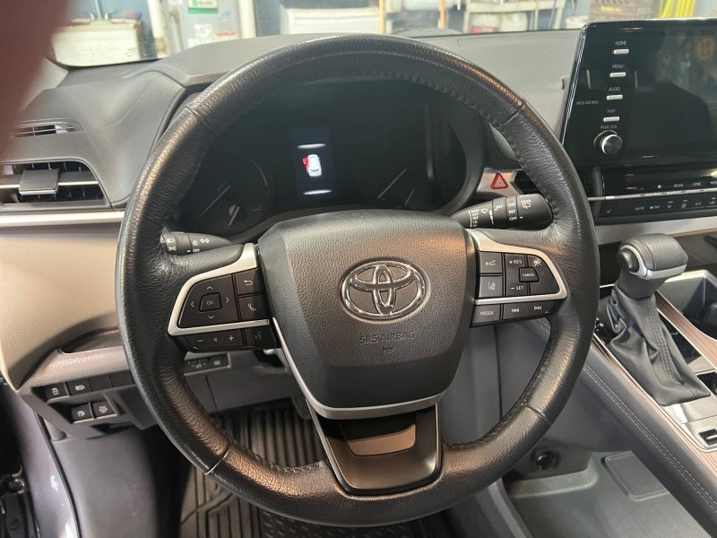 2024 Toyota Sienna XLE