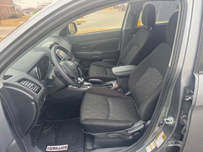 2025 Mitsubishi Outlander Sport S