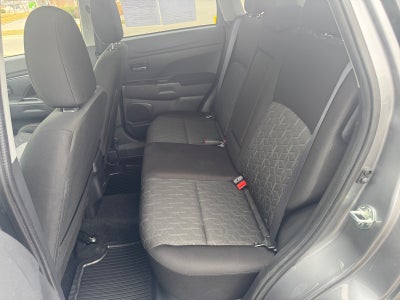 2025 Mitsubishi Outlander Sport S