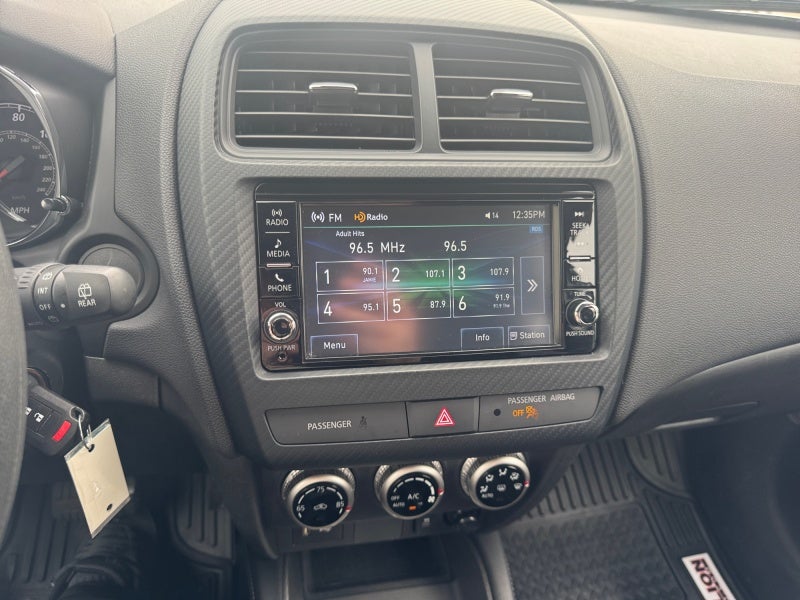 2025 Mitsubishi Outlander Sport S