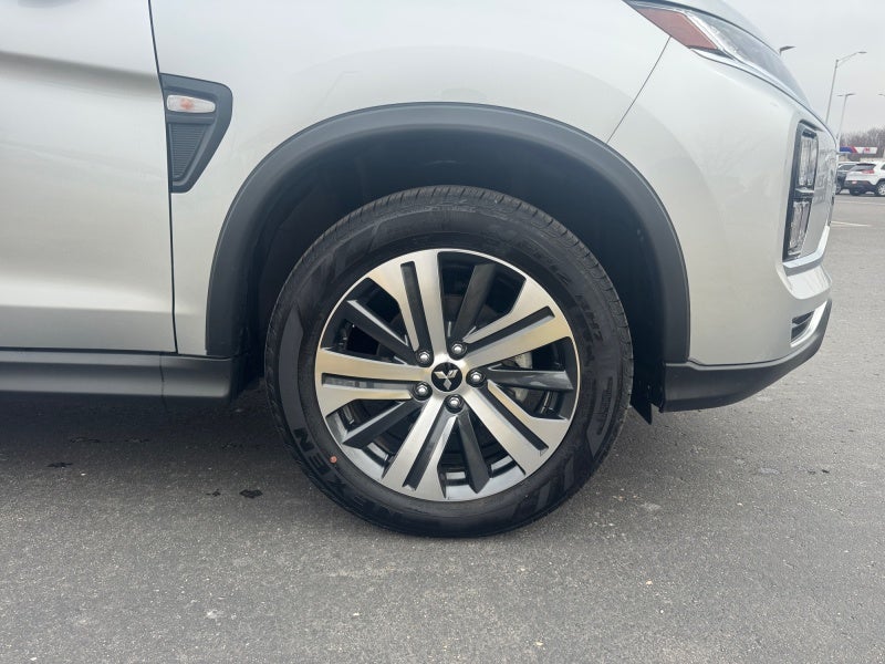 2025 Mitsubishi Outlander Sport S