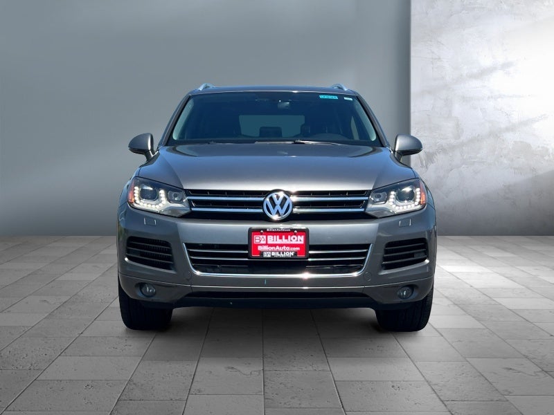 2013 Volkswagen Touareg Sport