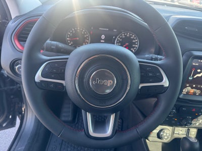 2023 Jeep Renegade Trailhawk
