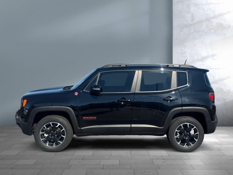 2023 Jeep Renegade Trailhawk